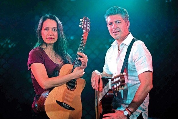 Decade Of Difference Rodrigo Y Gabriela Wnrn